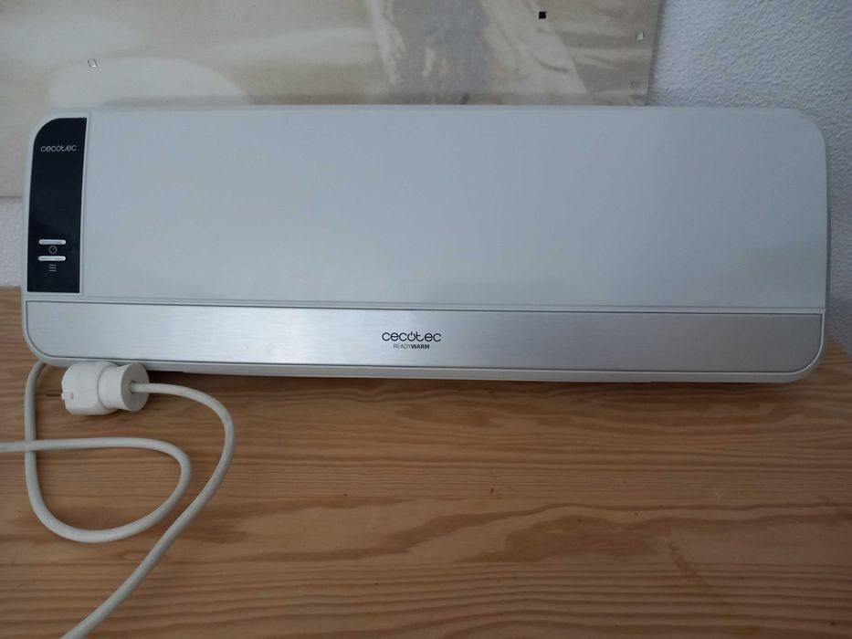 Aquecedor Parede Cecotec Ready Warm 5200 (2000W) – Com Comando