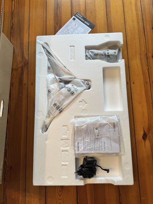 Monitor Samsung U32J590UQPX 32” 4K UHD IPS - JAK NOWY