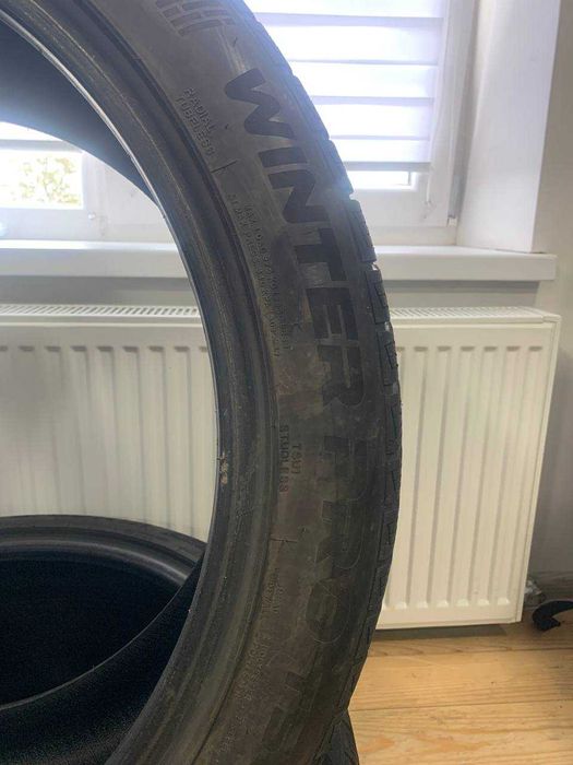 Комплект зимової резини (Різноширока) Tourador Winter Pro TSU1