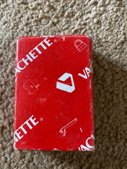 Cadeado francês vachete novo