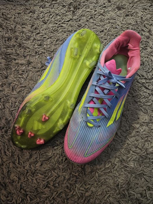 Chuteiras adidas N44 F50