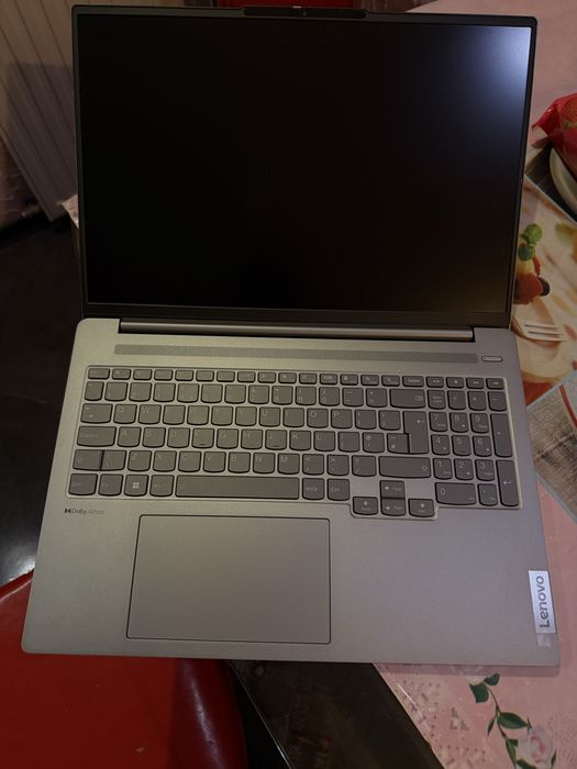Lenovo ideapad pro 5 16aph ryzen 7 7840hs rtx 4050 16rad ddr6 2.5k 120hz 16