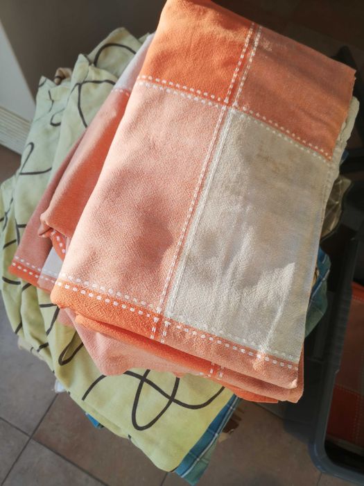 Toalhas de mesa várias