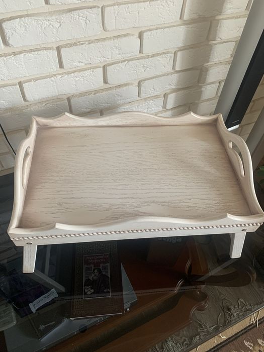 Столик-поднос для завтрака