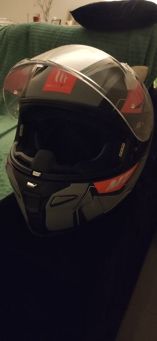 Capacete MT Helmets
