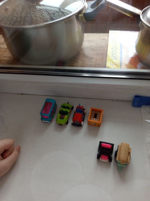 Машинки ххотвілс  та ще не хотвілс