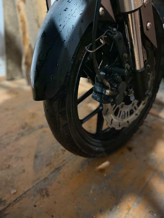 Продам мотоцикл Lifan kpt 200