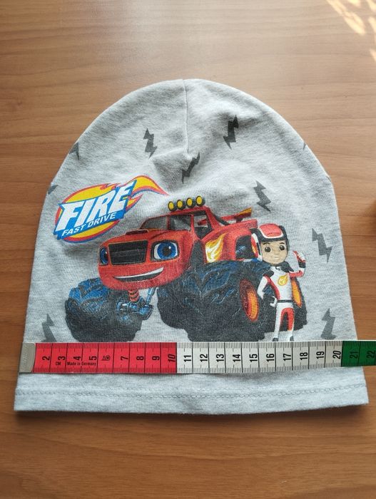 Czapka wiosenna monster truck