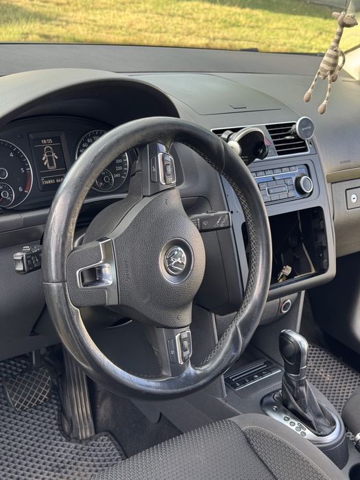 Volkswagen Touran 2012