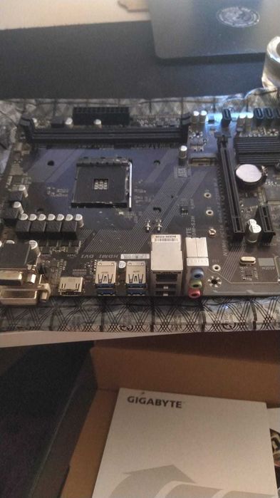 Componentes de PC e perificos de gaming