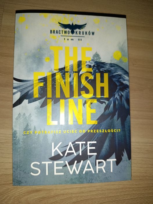 Kate Stewart bractwo kruków: flock, exodus oraz the finish line