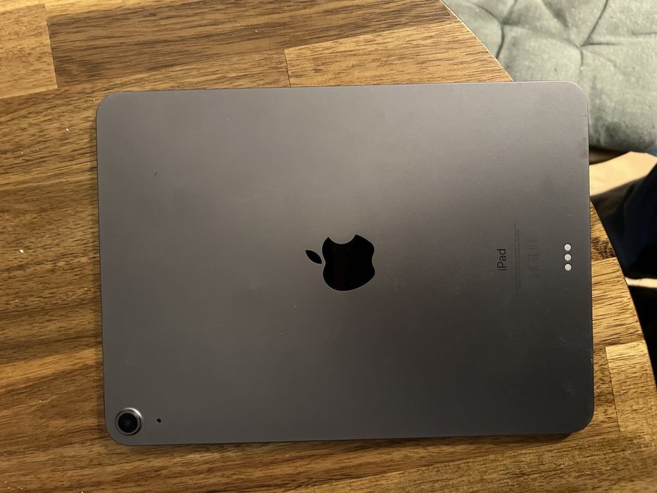 Apple iPad Air 4 (2020)