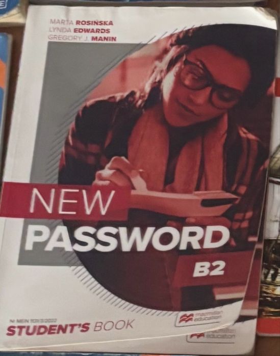 New password B2 podrecznik students book
