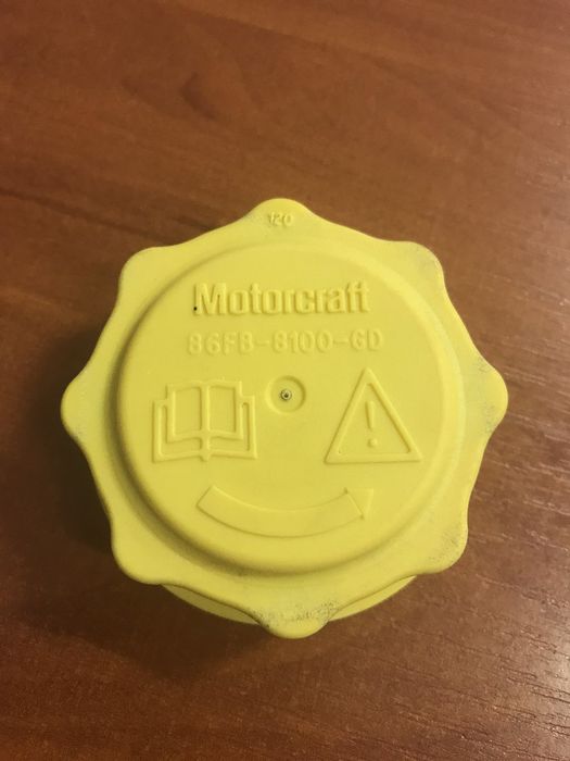 Оригінальна кришка бачка охолоджуючої рідини Ford Fiesta, Fusion