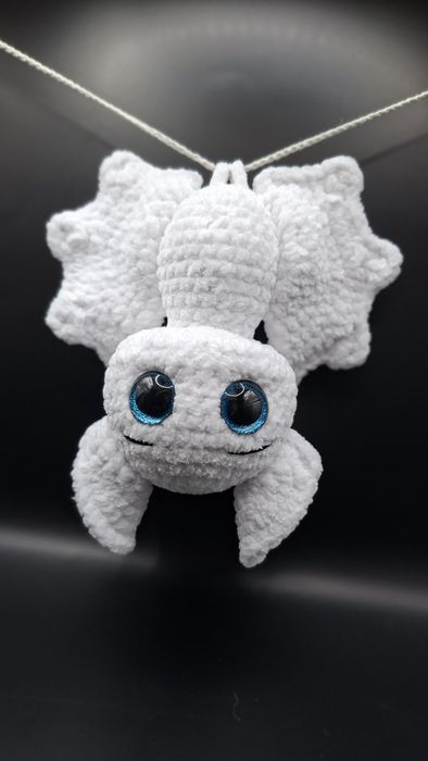 Підвіски кажани ручної роботи