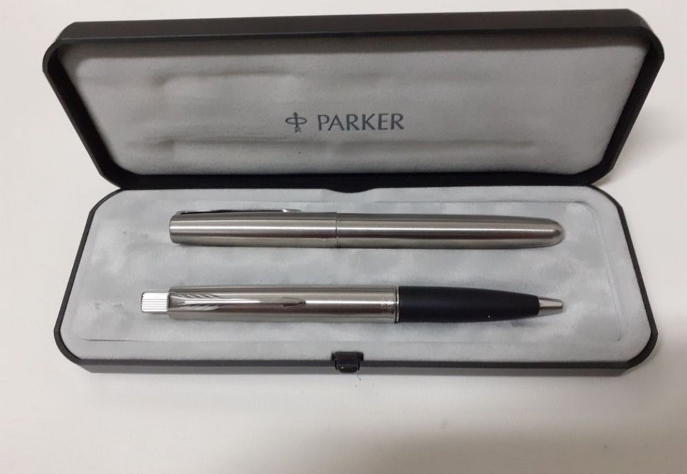 Conjunto de canetas Parker Frontier