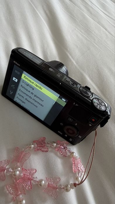 Nikon COOLPIX S9500