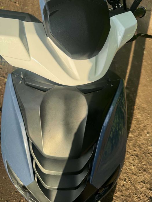 Peugeot Speedfight 4