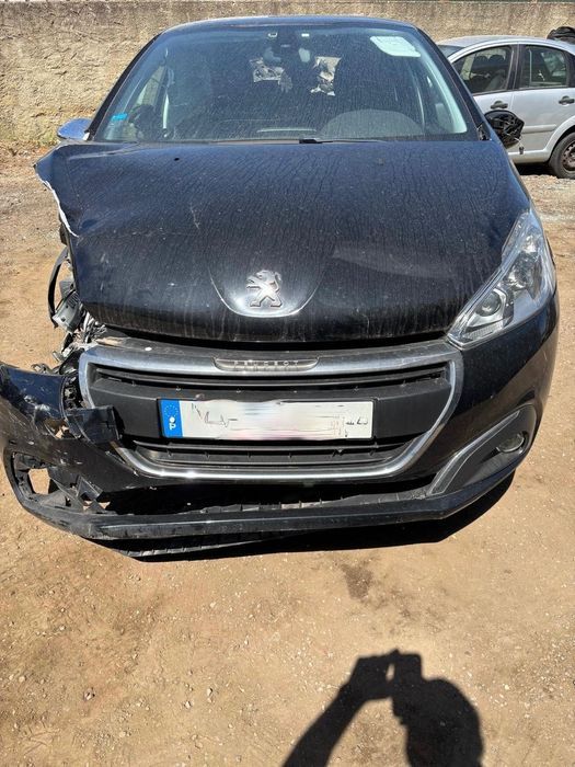 Peugeot 208 1.6 HDI de 2018 para peças