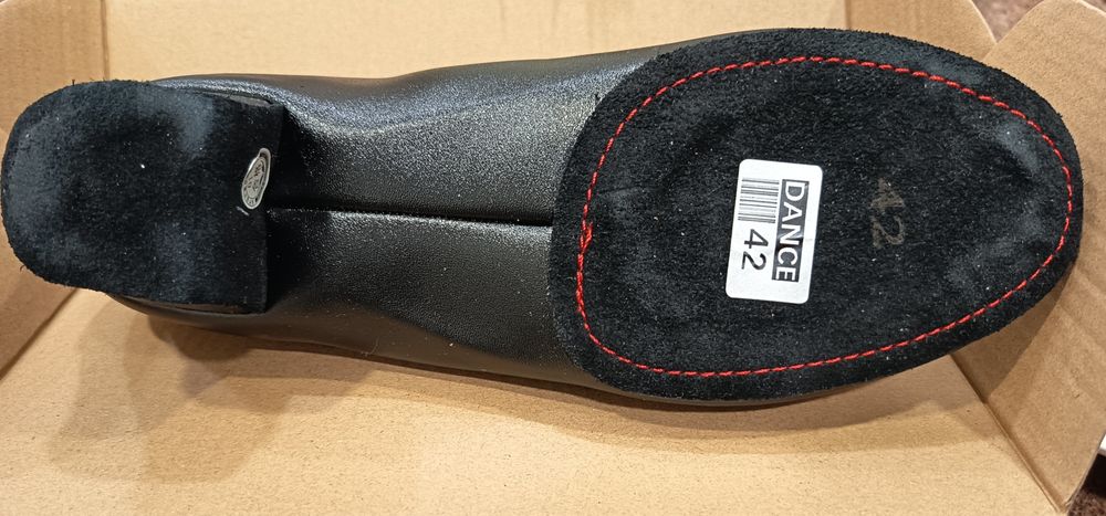 Sapatos de dança salão novos