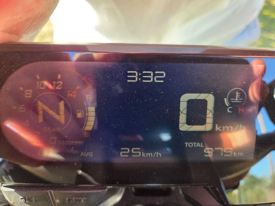 Mota como nova sempre de garagem