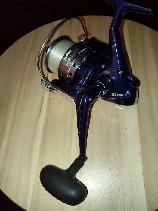Carreto Daiwa AGP 5000