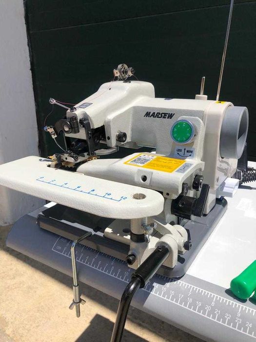Máquina de  ponto  invisível / bainha Marsew nova