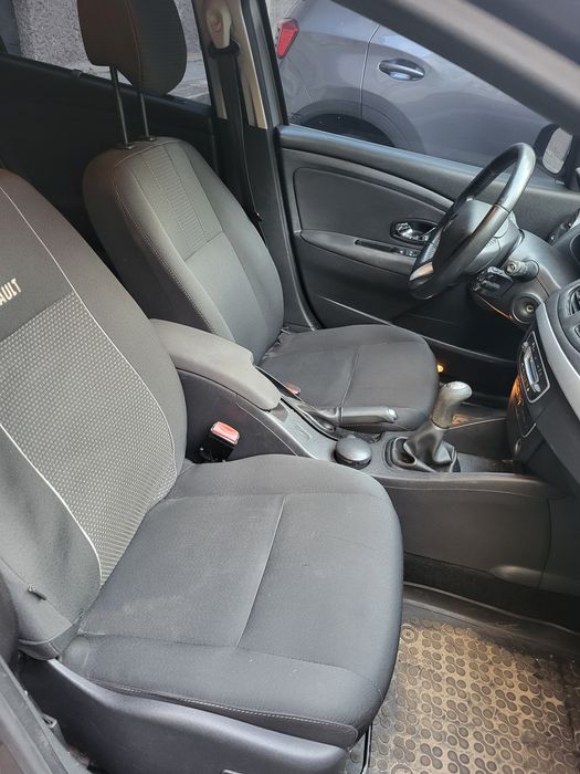 Ліцензія. Оренда авто під таксі Renault Fluence