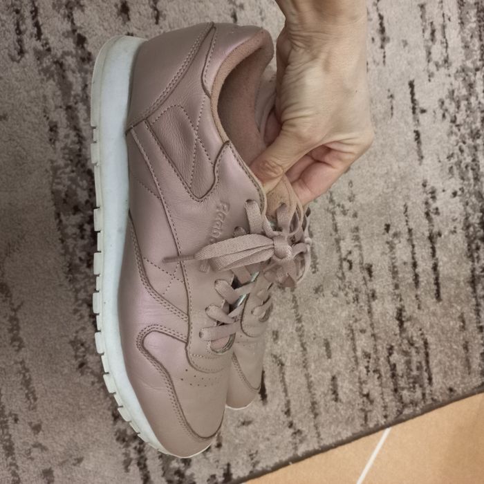 Женские  ботинки, кроссовки  43  р