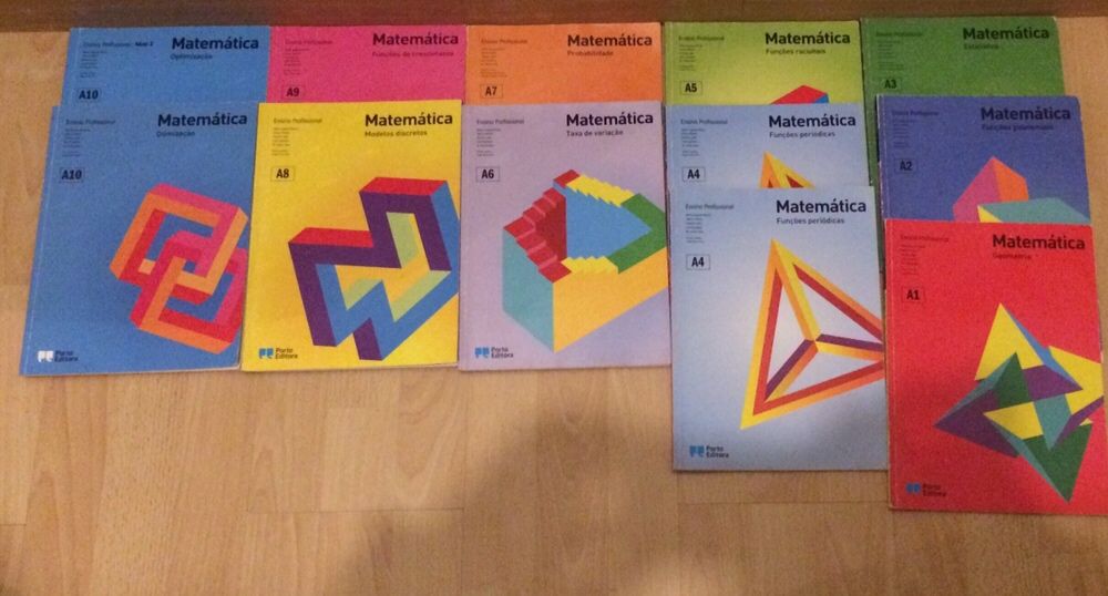 Livros Escolares Secundário (5€/cada)