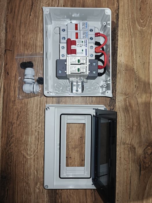 Щит збірка для підключення сонячних панелей PV 20 A ПЗІП 600