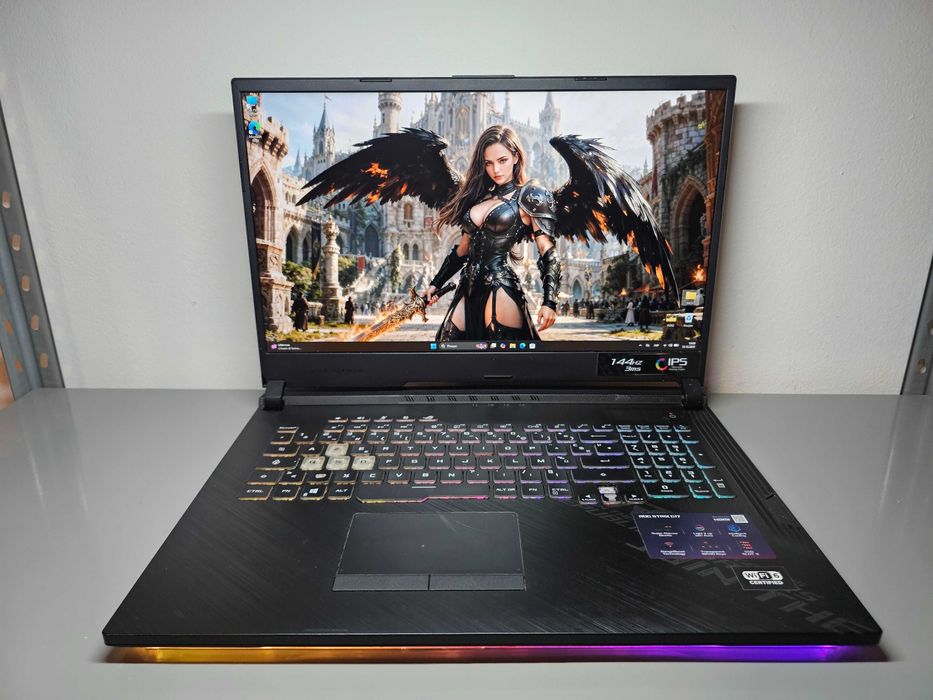 Ігровий ноутбук Asus ROG Strix G17