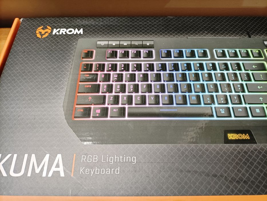 Keyboard as new, Kuma Krom purchased only a few months ago64409515969155122