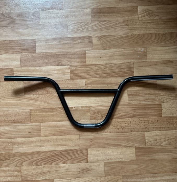 BMX кермо Cult 9”