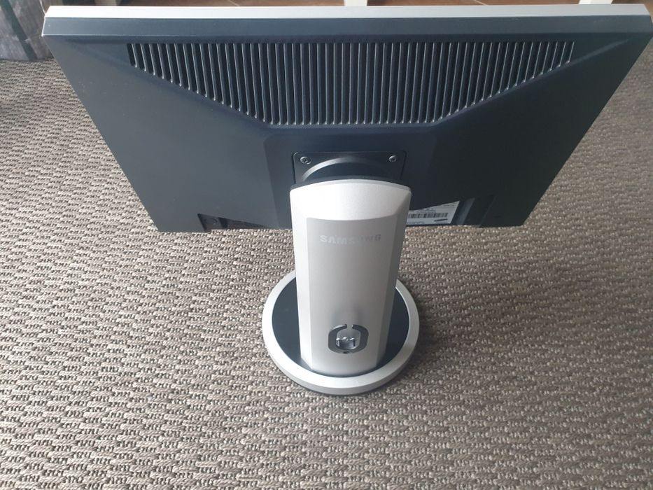 Monitor Samsung LS19HAW