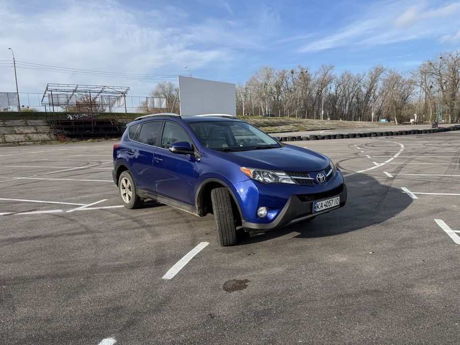RAV 4 продам надійне автомобіль