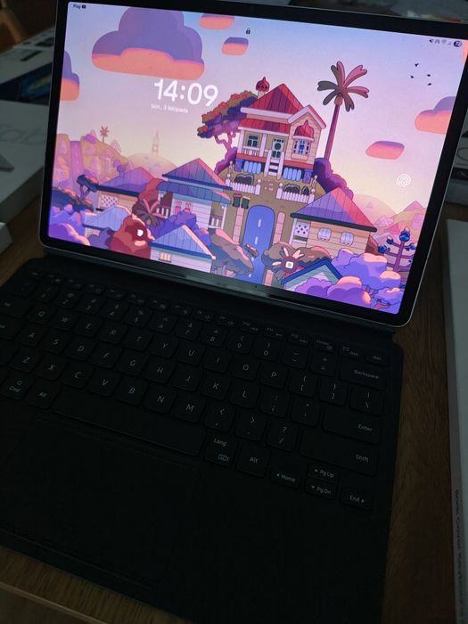 Samsung Galaxy TAB S8+ 5g SM-X806B Srebrny 8/128GB + 5 etui + folie