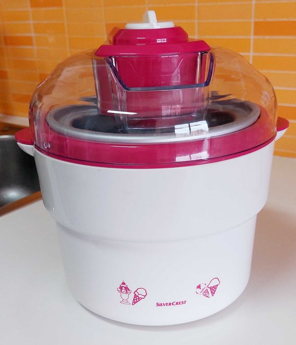 Máquina de gelados (nova)