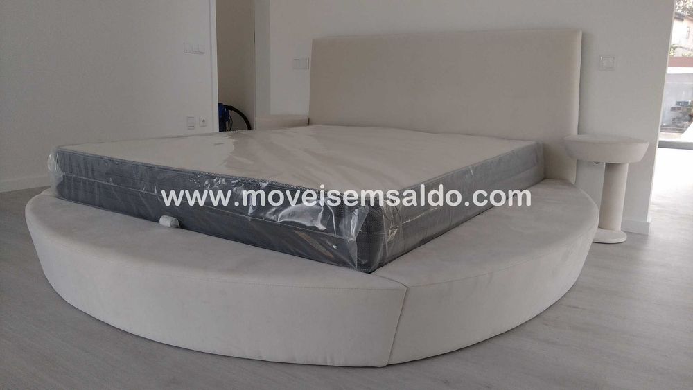 Cama de Casal Redonda Estofada - Fabricamos todas as cores e medidas