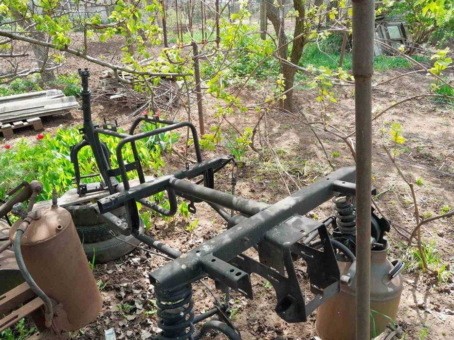 Мотороллер в разобранном виде