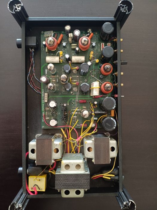 Audio Innovatios P2 Phono-Amplifier