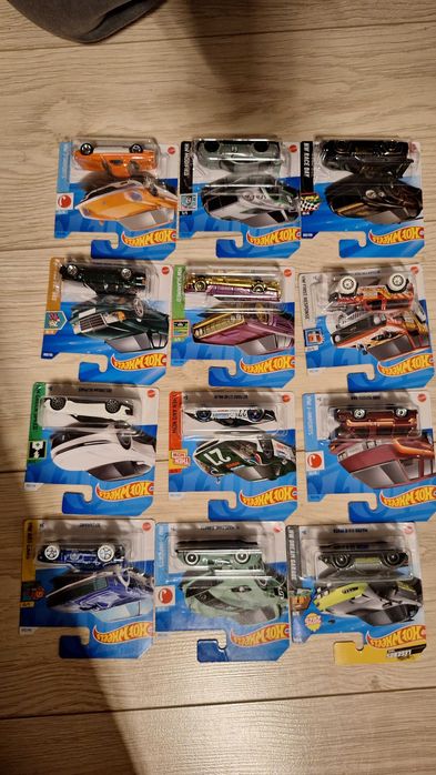 Hot wheels resorak porsche audi ferrari lamborgini vw ford mustang