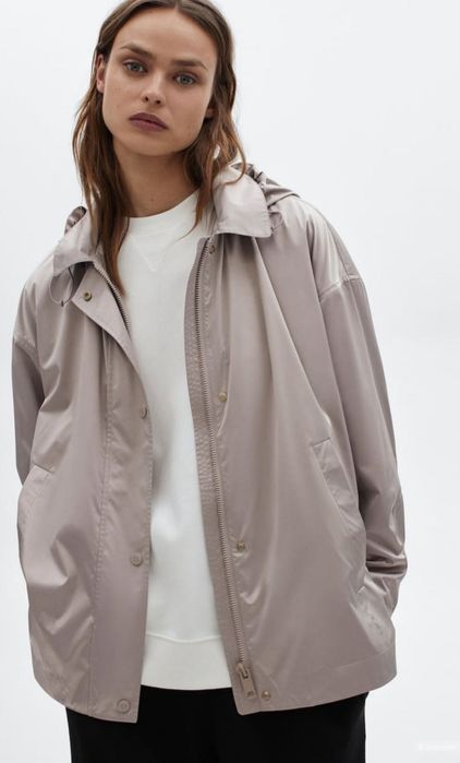Куртка вітрoвка Massimo Dutti - абсолютно нова