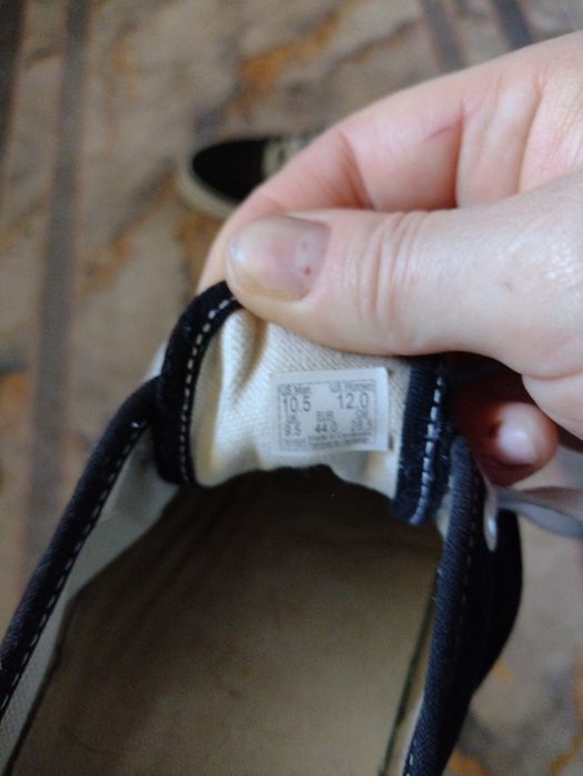 Czarne Vansy w rozmiarze 44