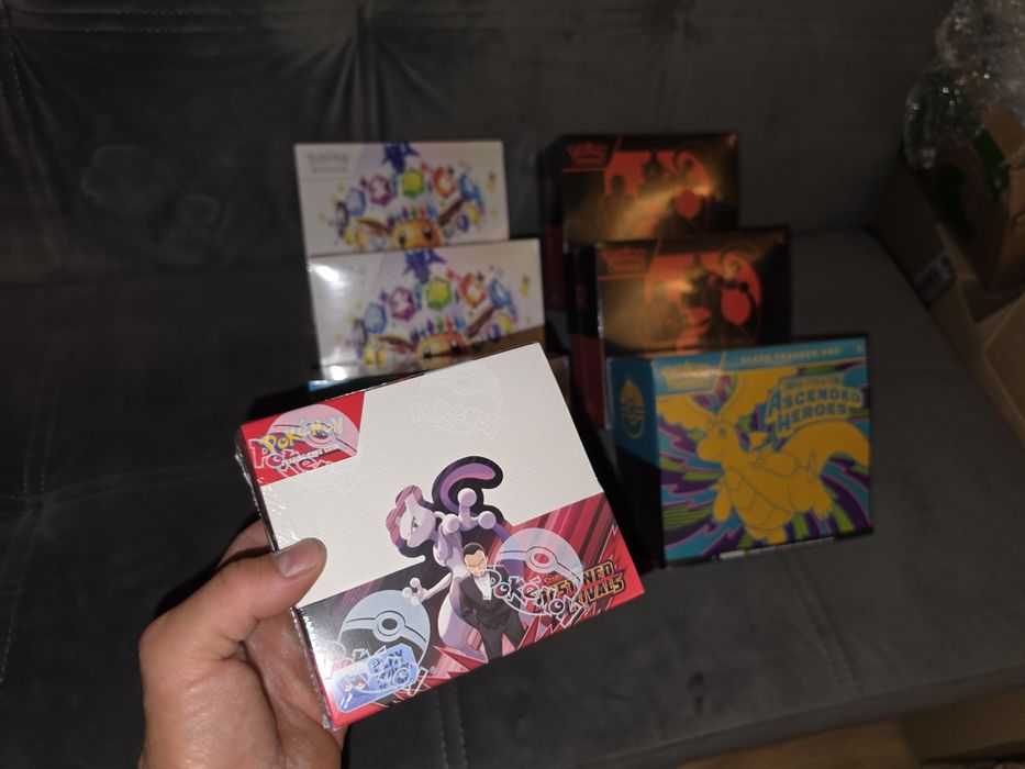 Elite Trainer Boxy Ascened Heroes Phantasmal Destined Rivals Prismatic +Bootser Box Destined Rivals