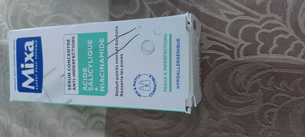 Mixa Koncentrat Serum Przeciw Niedoskonałościom 30ml