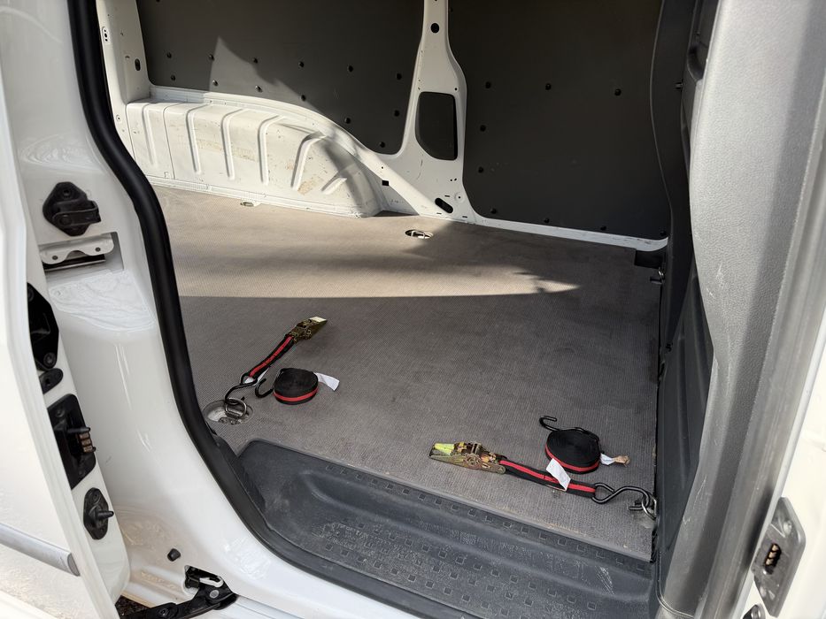 Tani Transport VW Caddy MAXI / Przewóz towarów / Przeprowadzki Warszawa