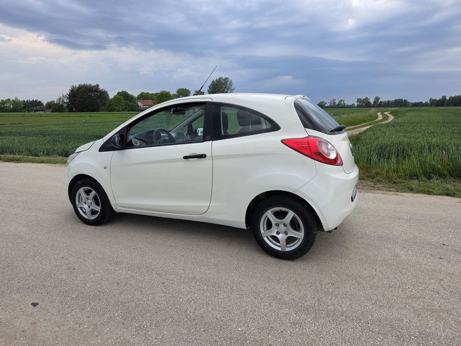 Ford KA benzyna 1,2 przebieg 150 tys rok 2009