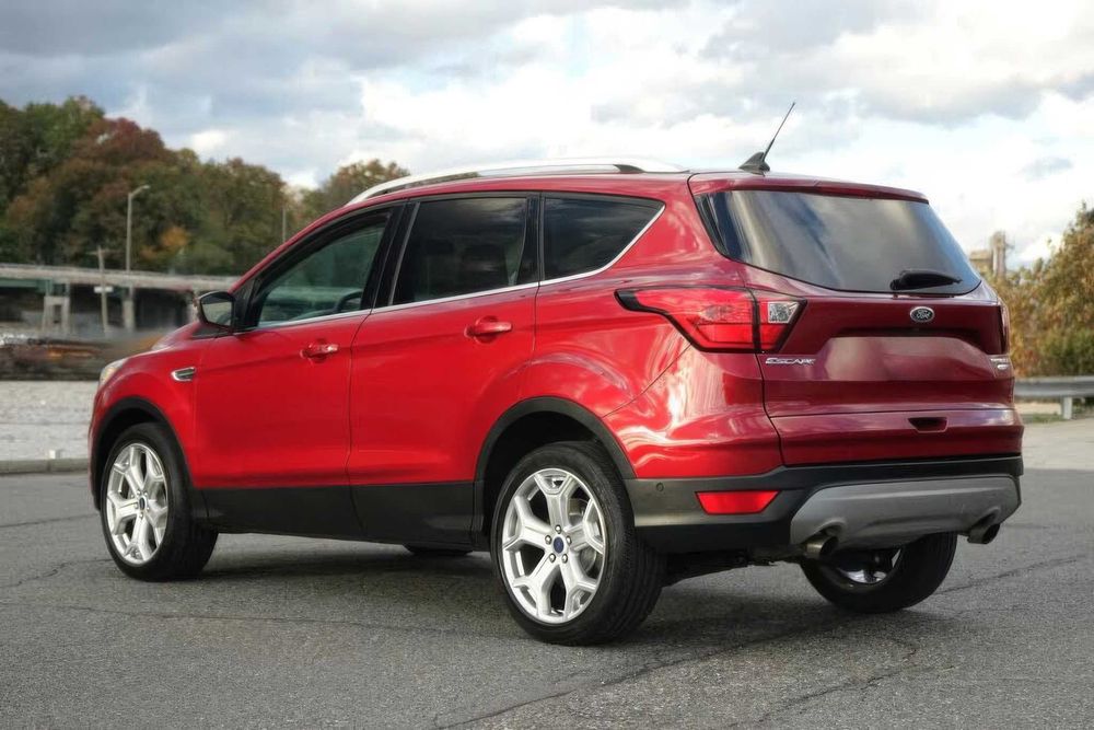 Ford Escape Titanium      2019