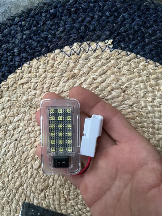 Led Підсвітка в багажник Toyota RAV4 Вантажівок